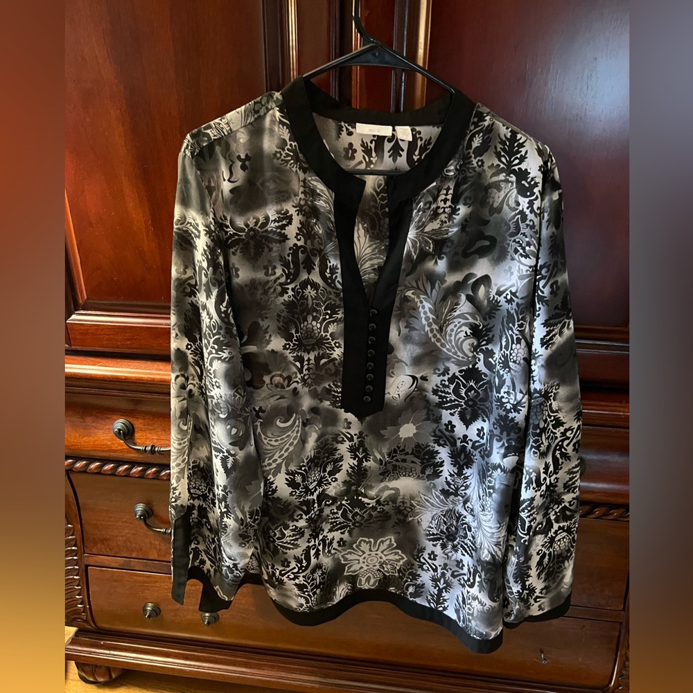 Women’s Blouse